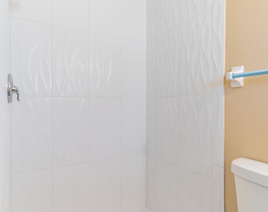 2546 Ne Hickory Avenue - Photo Thumbnail 9