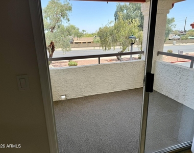 10610 S 48th Street - Photo Thumbnail 35