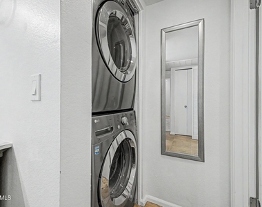 10610 S 48th Street - Photo Thumbnail 22