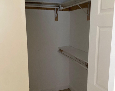 1444 Windsor Court - Photo Thumbnail 5