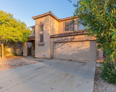 2739 E Indian Wells Place - Photo Thumbnail 1
