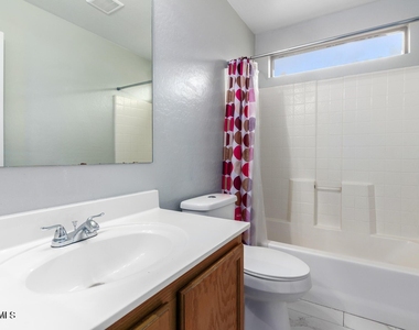 2739 E Indian Wells Place - Photo Thumbnail 23