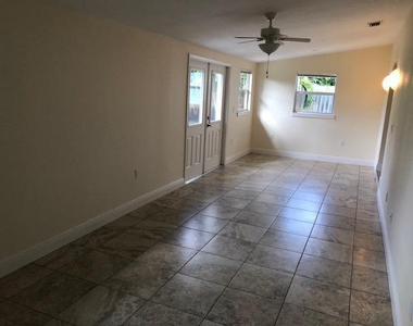 18966 Se Southgate Drive - Photo Thumbnail 6