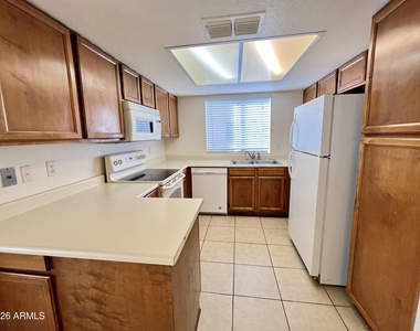 839 S Westwood -- - Photo Thumbnail 8