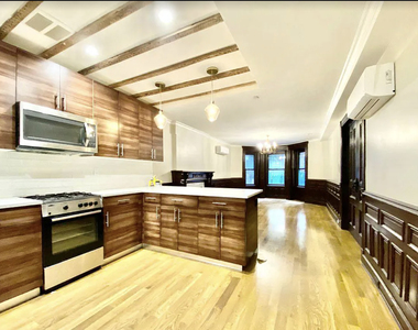 1245 Dean Street - Photo Thumbnail 2
