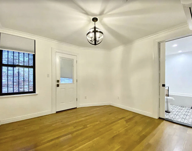 1245 Dean Street - Photo Thumbnail 8