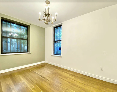 1245 Dean Street - Photo Thumbnail 6
