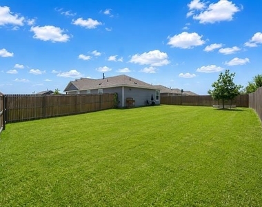 2800 Slatewood Drive - Photo Thumbnail 31