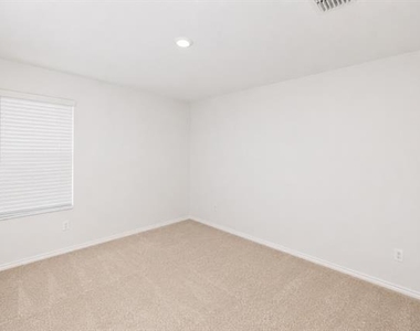 2800 Slatewood Drive - Photo Thumbnail 21