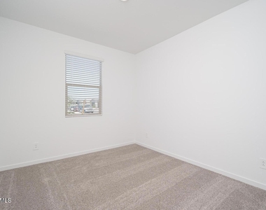 17305 W Sanna Street - Photo Thumbnail 17