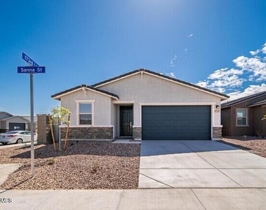 17305 W Sanna Street - Photo Thumbnail 2