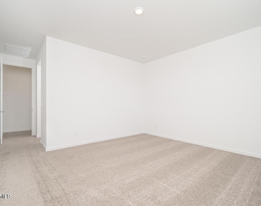 17305 W Sanna Street - Photo Thumbnail 12