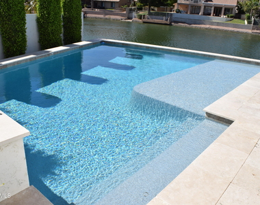 21661 N 58th Avenue - Photo Thumbnail 41