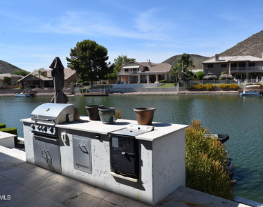 21661 N 58th Avenue - Photo Thumbnail 47