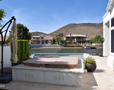 21661 N 58th Avenue - Photo Thumbnail 45