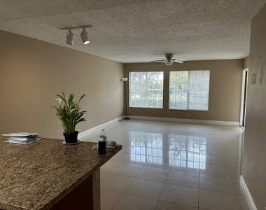 6283 La Costa Drive - Photo Thumbnail 3