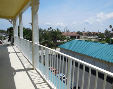 800 Juno Ocean Walk - Photo Thumbnail 13