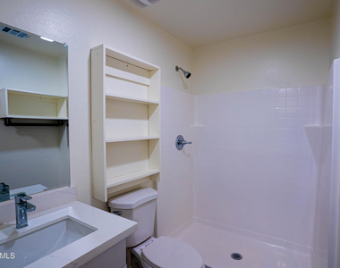 15108 S Moon Valley Road - Photo Thumbnail 9