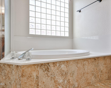 11518 W Palm Brook Drive - Photo Thumbnail 19