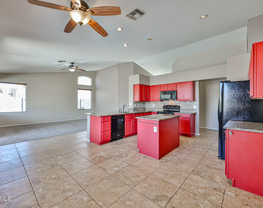 11518 W Palm Brook Drive - Photo Thumbnail 6