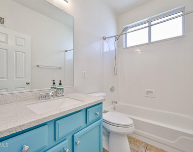 11518 W Palm Brook Drive - Photo Thumbnail 13