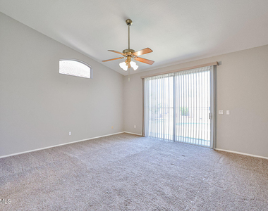 11518 W Palm Brook Drive - Photo Thumbnail 16