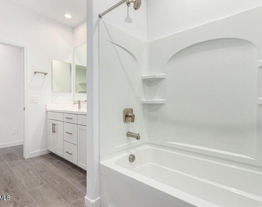 10773 W Baden Street - Photo Thumbnail 12