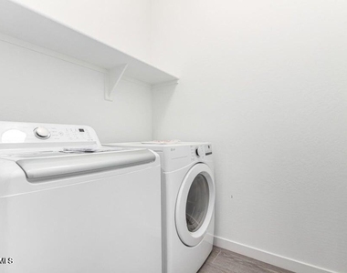 10773 W Baden Street - Photo Thumbnail 13
