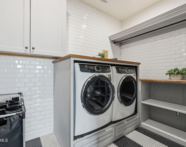 2830 E Pearl Street - Photo Thumbnail 33