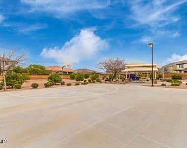 2830 E Pearl Street - Photo Thumbnail 44