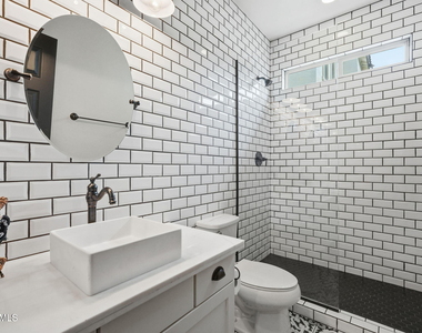 2830 E Pearl Street - Photo Thumbnail 11