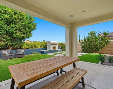 2830 E Pearl Street - Photo Thumbnail 37
