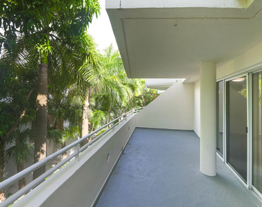 2100 Brickell Avenue - Photo Thumbnail 23