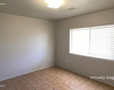 9950 W Lynx Drive - Photo Thumbnail 4
