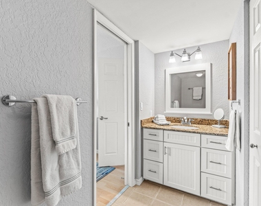 145 Yacht Club Way - Photo Thumbnail 20