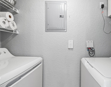 145 Yacht Club Way - Photo Thumbnail 14