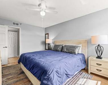 145 Yacht Club Way - Photo Thumbnail 16