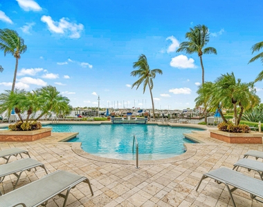 145 Yacht Club Way - Photo Thumbnail 30