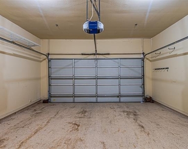 6927 Sumner Street - Photo Thumbnail 24