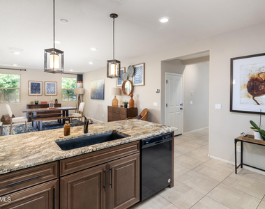 5156 E Desert Trail -- - Photo Thumbnail 13