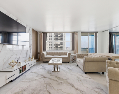 2101 S Ocean Drive - Photo Thumbnail 8