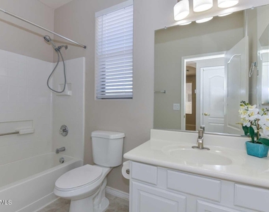 34718 N 25th Lane - Photo Thumbnail 16