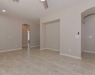 34718 N 25th Lane - Photo Thumbnail 7
