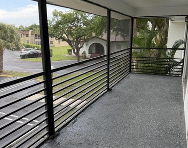 2810 Riverside Drive - Photo Thumbnail 1
