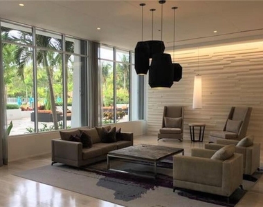 100 Bayview Drive - Photo Thumbnail 10