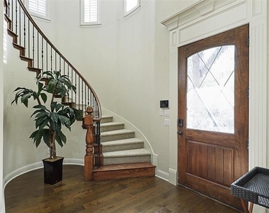 11216 Ashley Lane - Photo Thumbnail 4