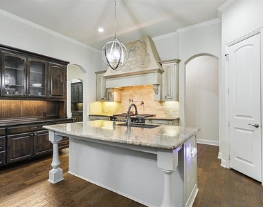 11216 Ashley Lane - Photo Thumbnail 7