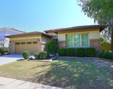3841 E Palo Verde Street - Photo Thumbnail 1
