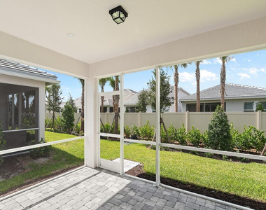 4501 Nautilus Circle - Photo Thumbnail 10