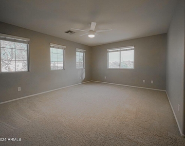 2188 S Heron Lane - Photo Thumbnail 15